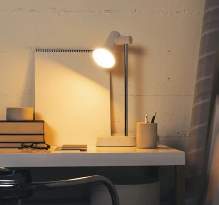 good desk lamp